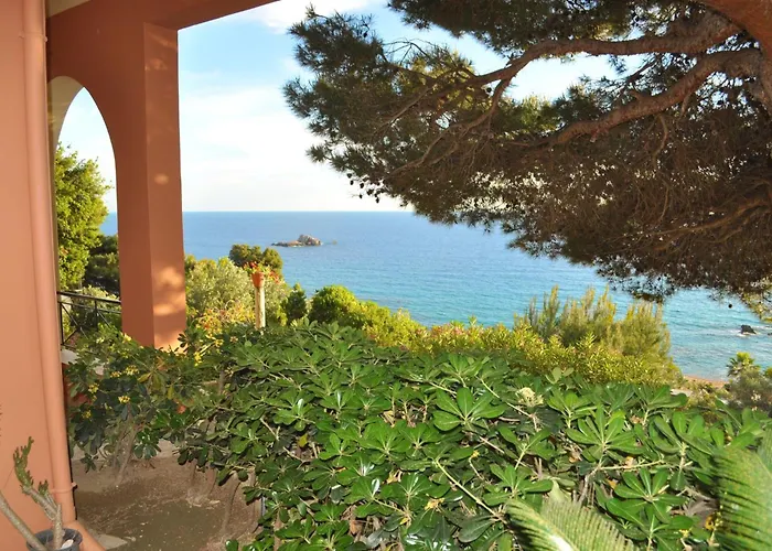 With Large Swimming Pool And Sea View At Corfu Pelekas