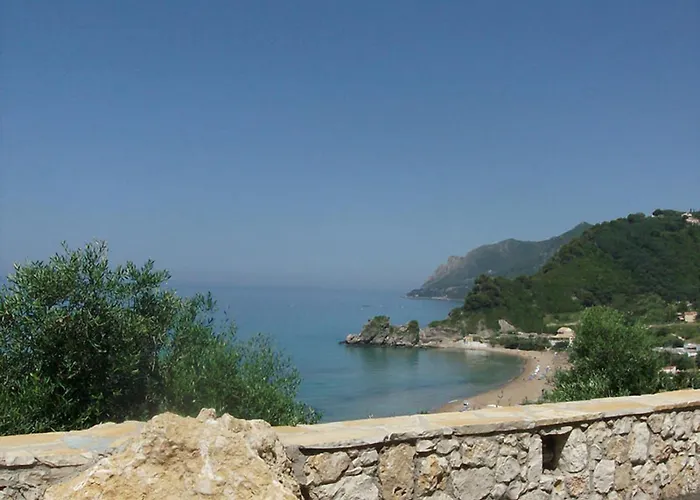 Lejlighed With Large Swimming Pool And Sea View At Corfu *