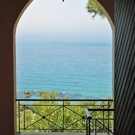 With Large Swimming Pool And Sea View At Corfu Lejlighed Pelekas